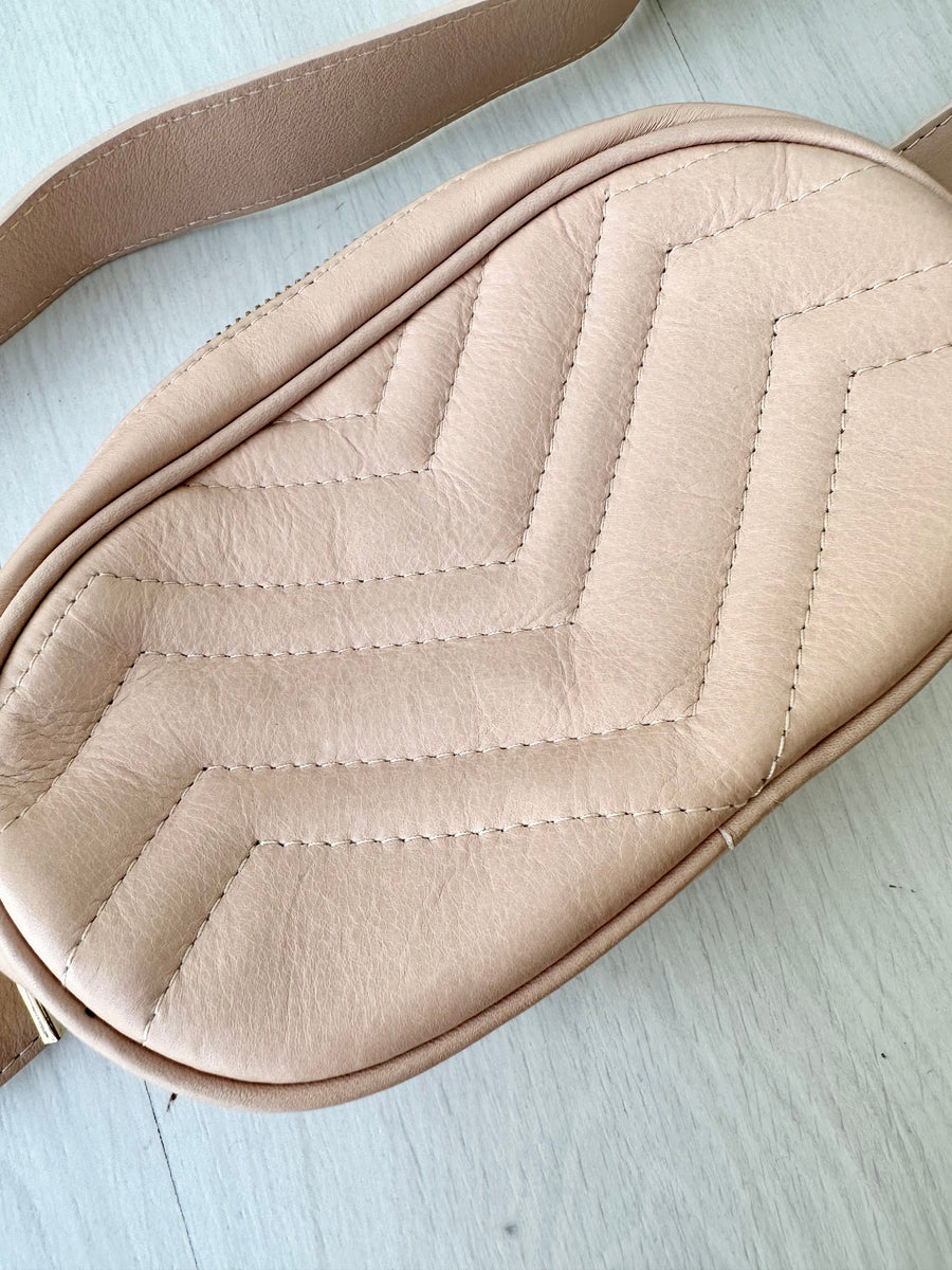 Tuscany Leather Belt Bag