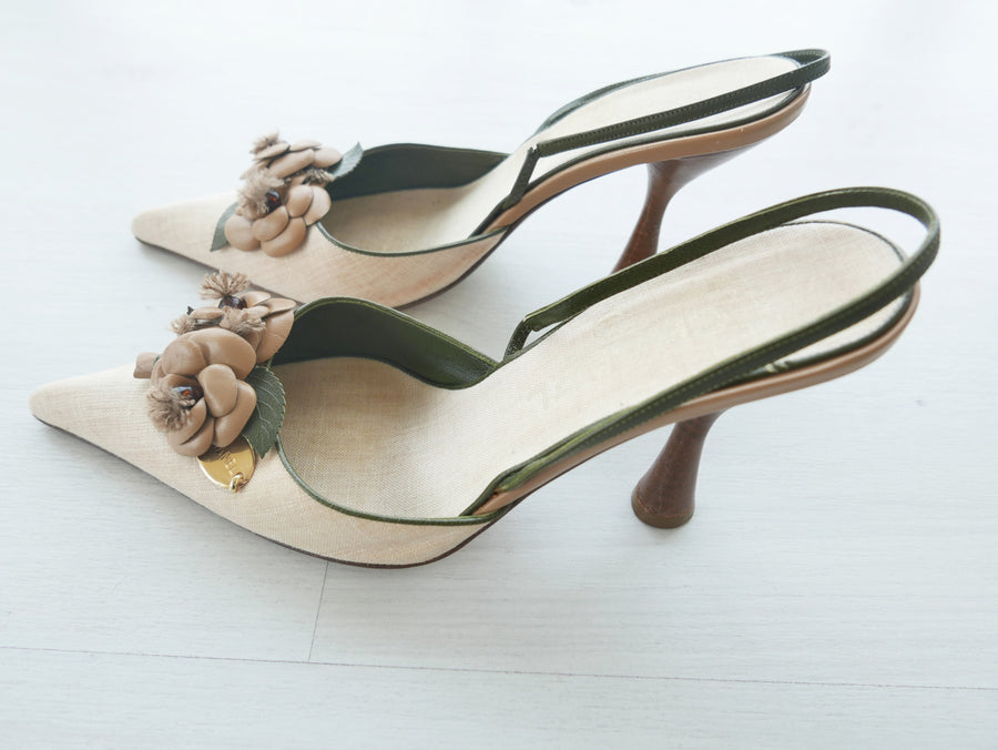Vintage Chanel Floral Applique Kitten Heels